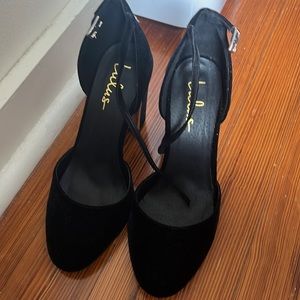 Lulus suede heels